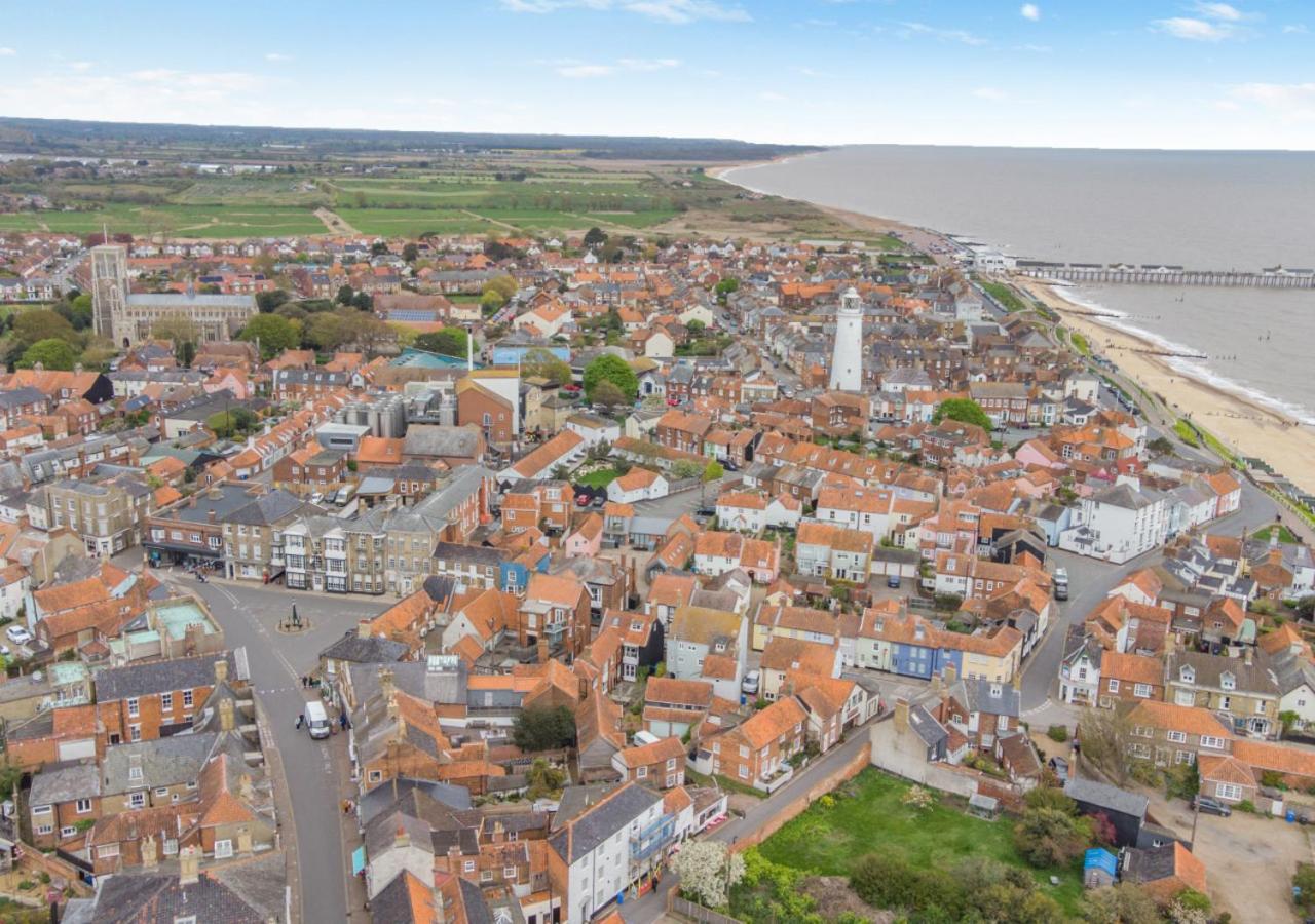 2 Bed in Southwold oc-hsc