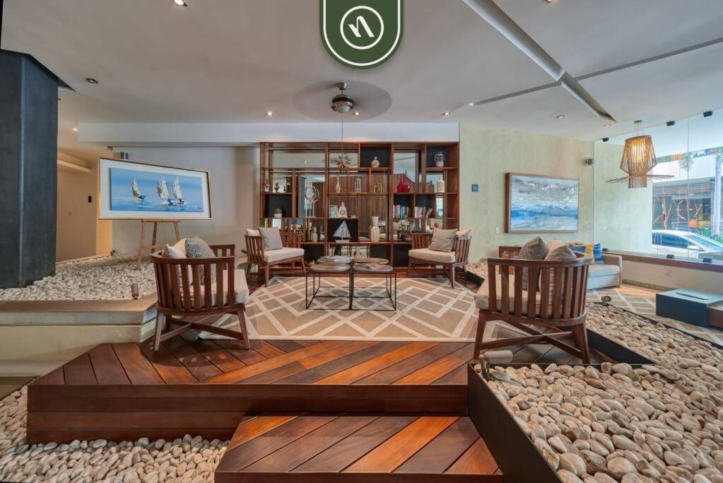 Luxury 1 BR Condo in the Heart of Romantic Zone