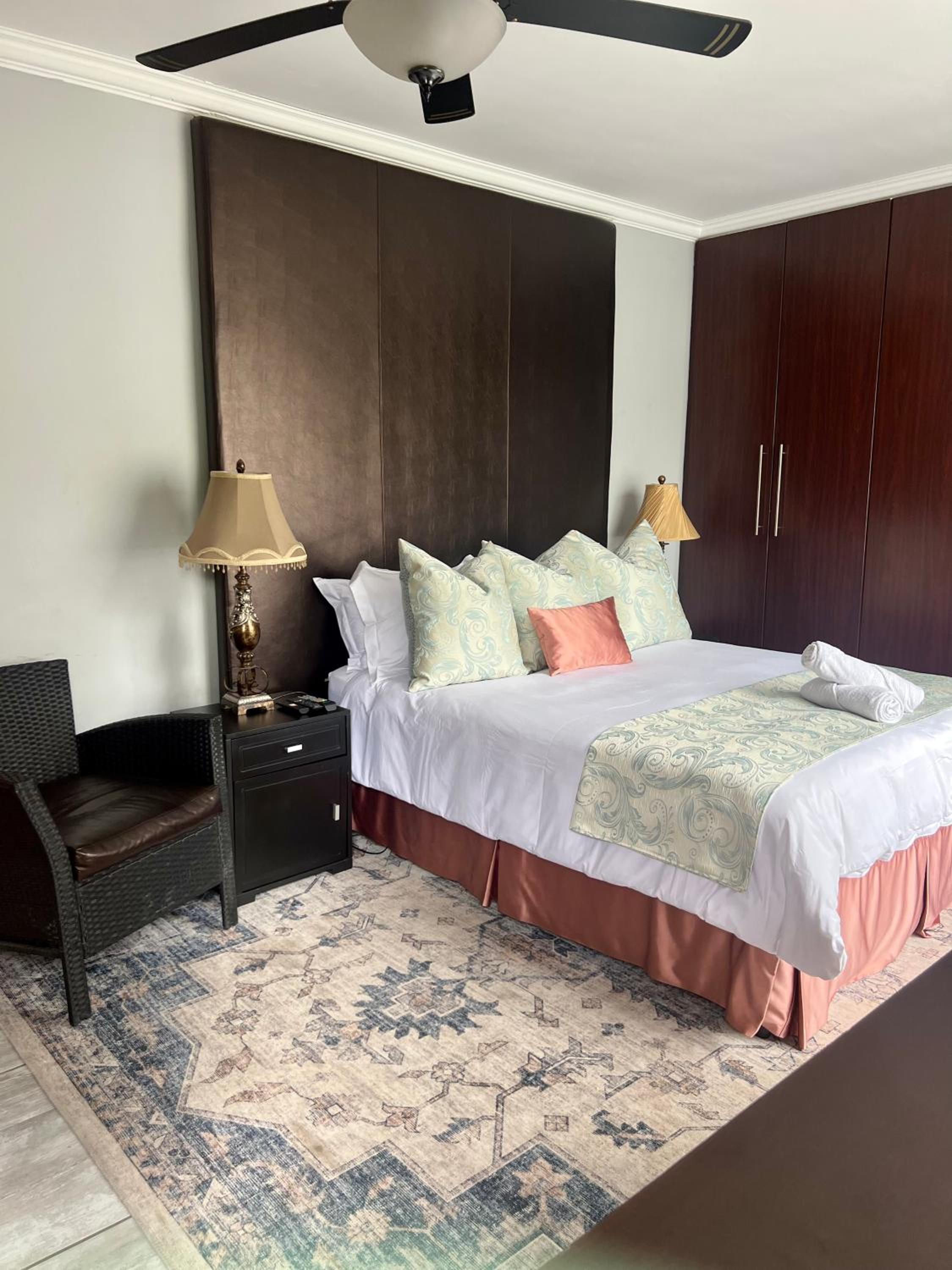 Silken Trap Accommodation NO LOADSHEDDING