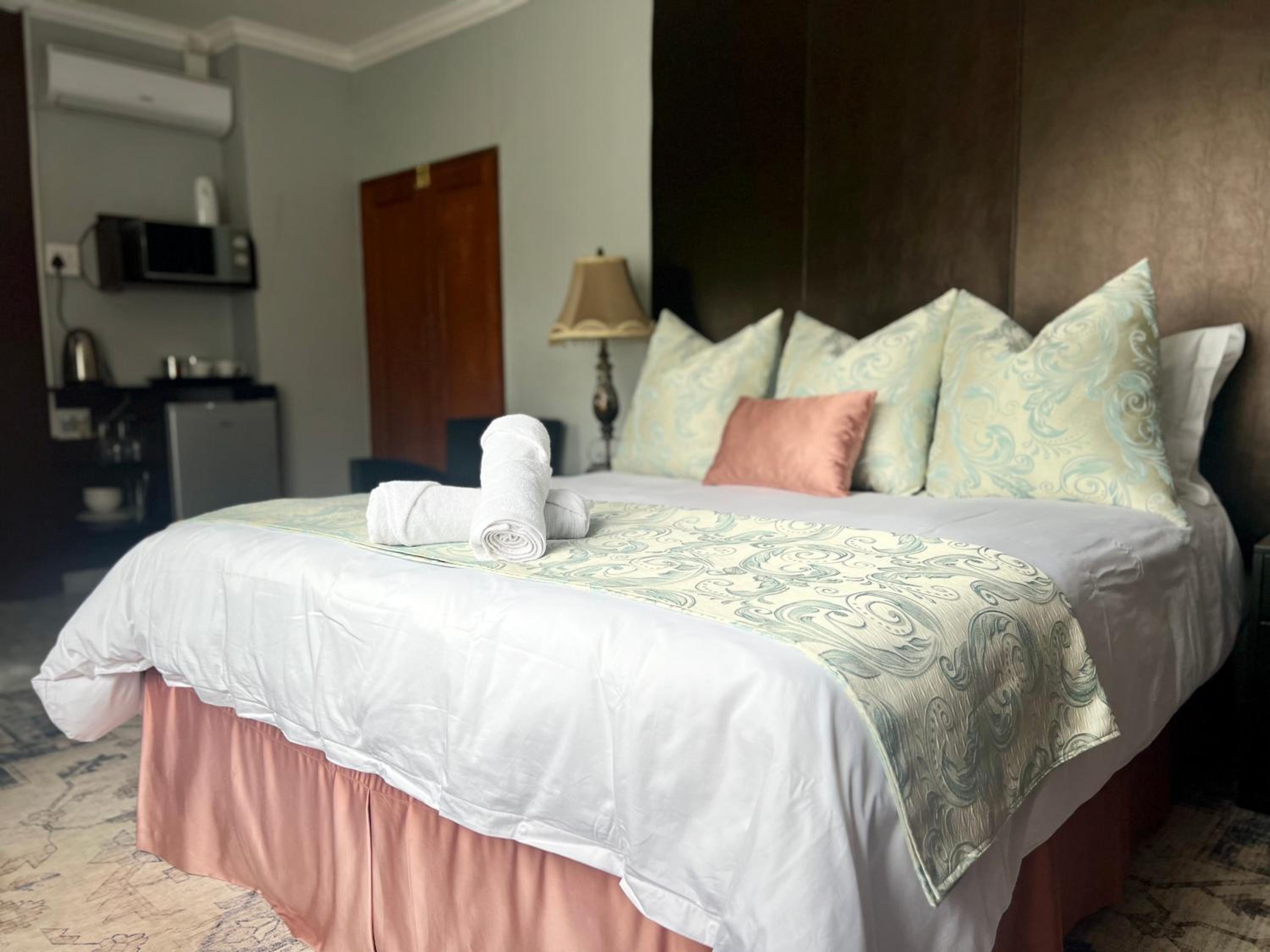 Silken Trap Accommodation NO LOADSHEDDING