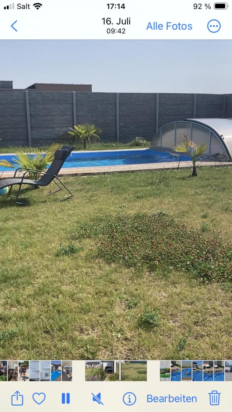 5 izbový samostatný stojaci rodinný dom s podkrovím a veľkou záhradou so sezónnym bazénom, celoročnou saunou a vírivkou, privátny wellness view 3