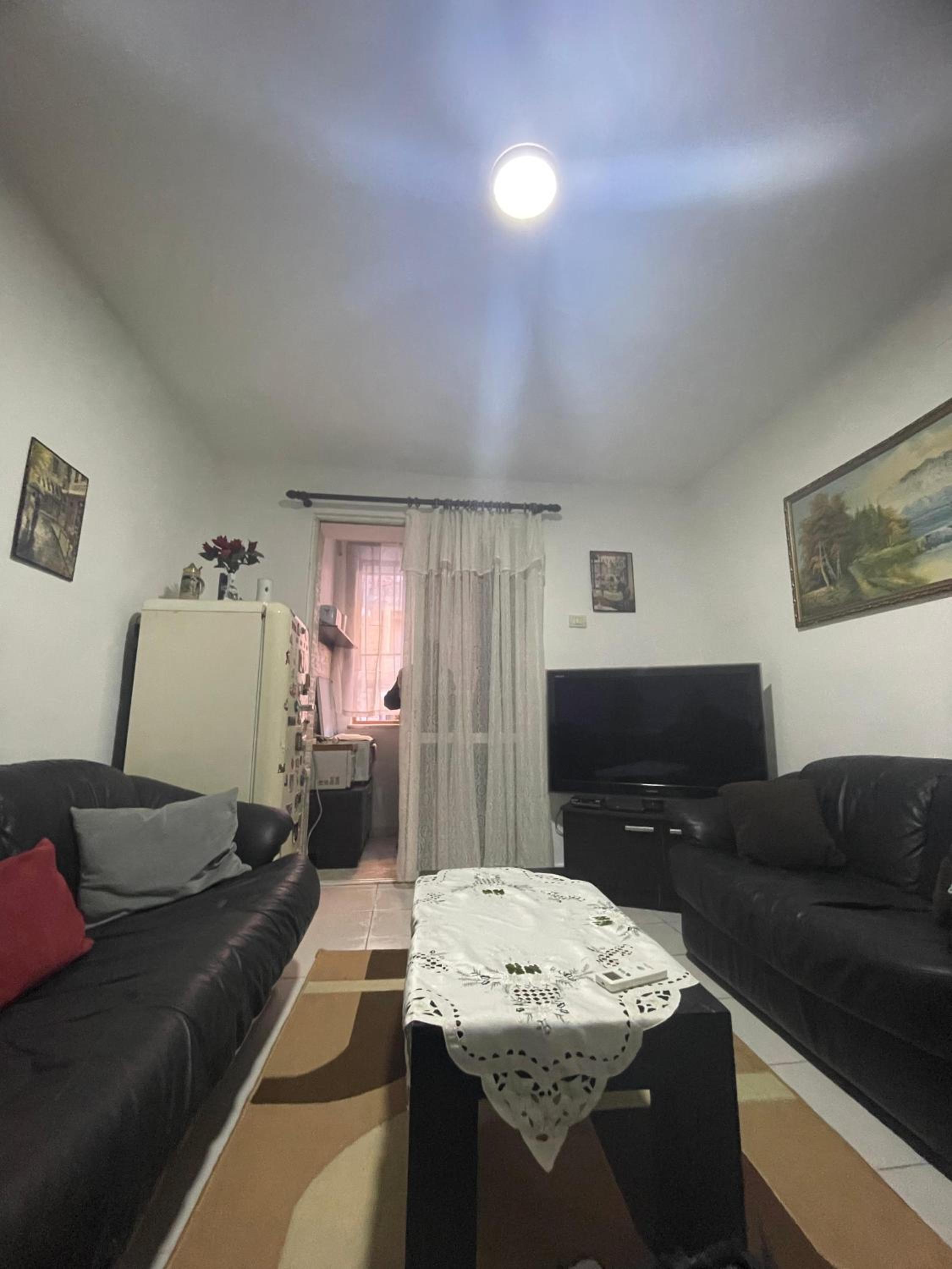 2 Bed-Room flat, 5 min walk from center