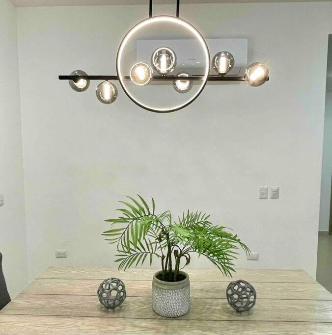 Hermoso y Nvo Condo Gran Alberca a 4 Min del Mar