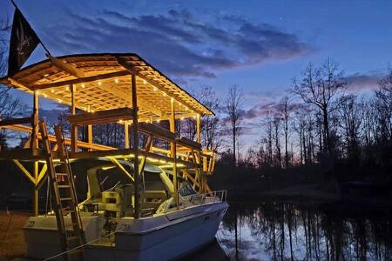 Treehouse at Castle view 4