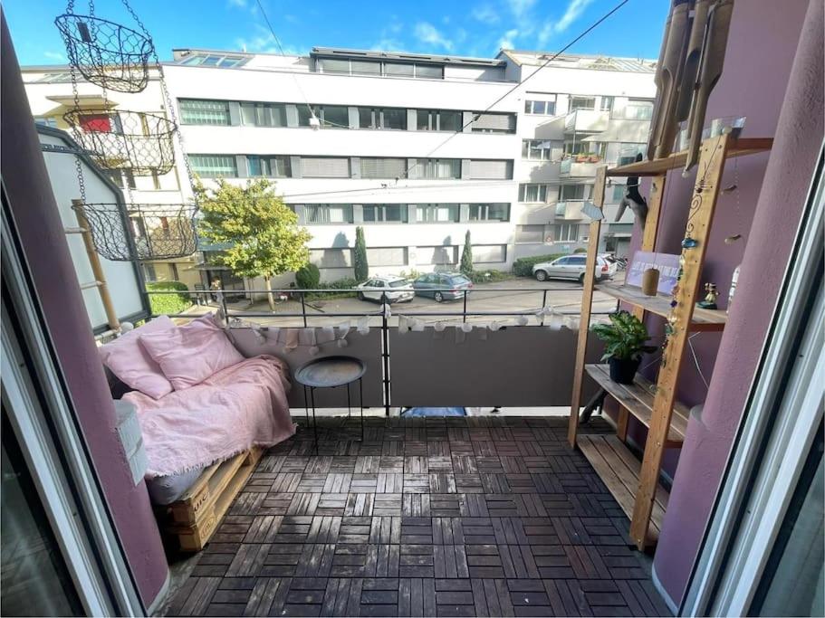 Cozy Central 1BD Fast WiFi
