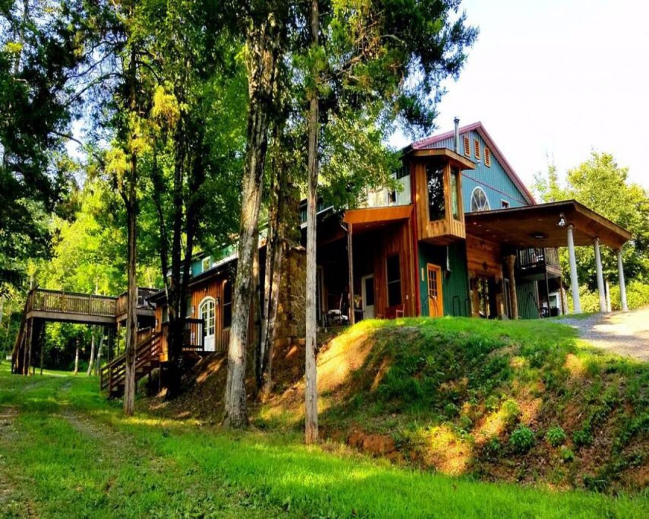 White Lotus Suite view 5