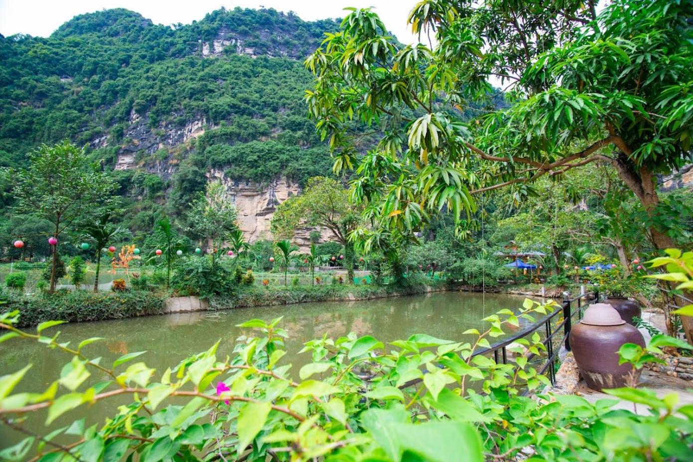 Hoang Minh Mountainside Villa