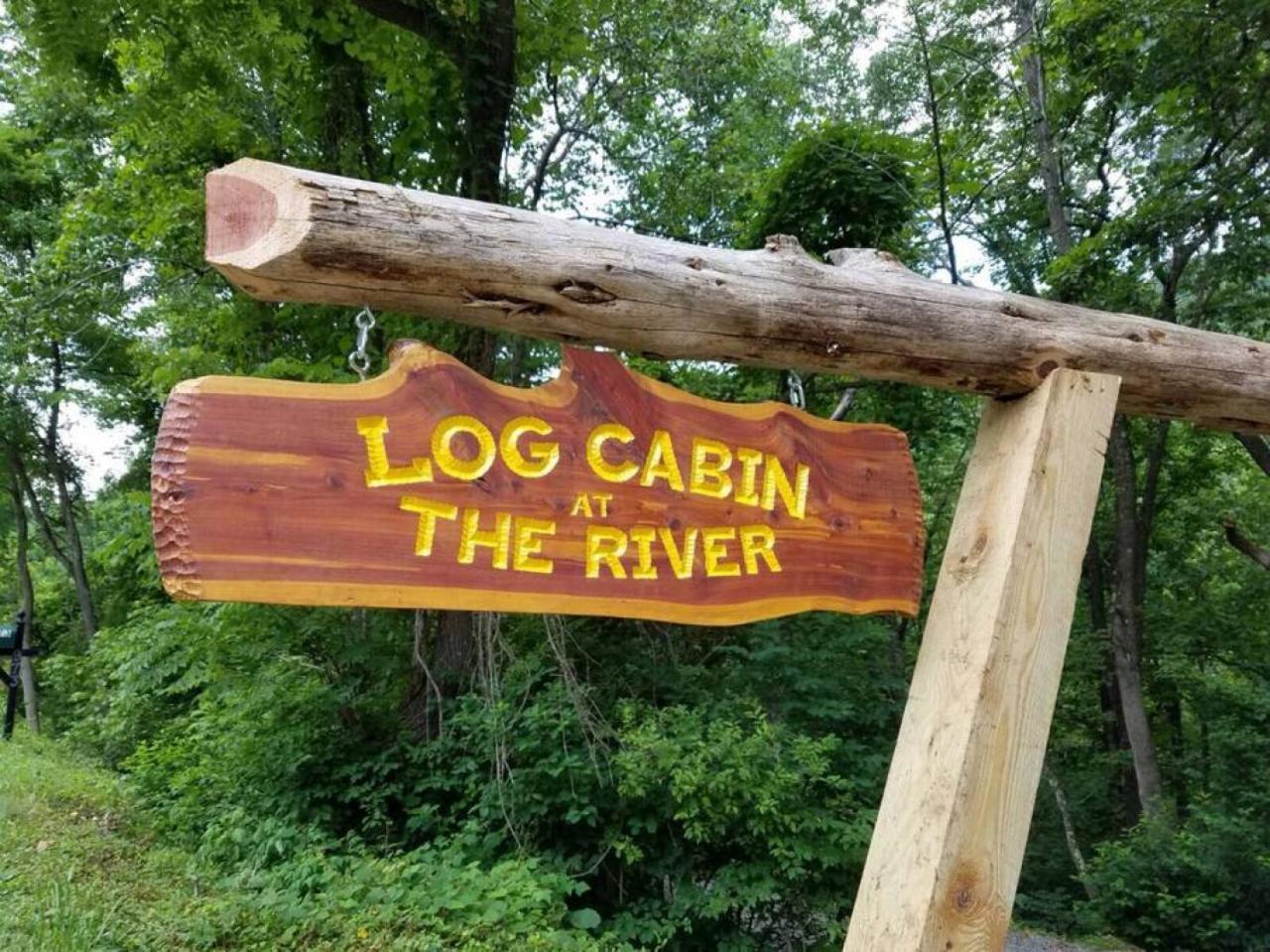 Log Cabin on the River view 4