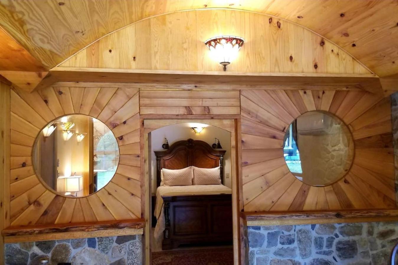 Shire Suite at White Lotus Eco Spa retreat view 5