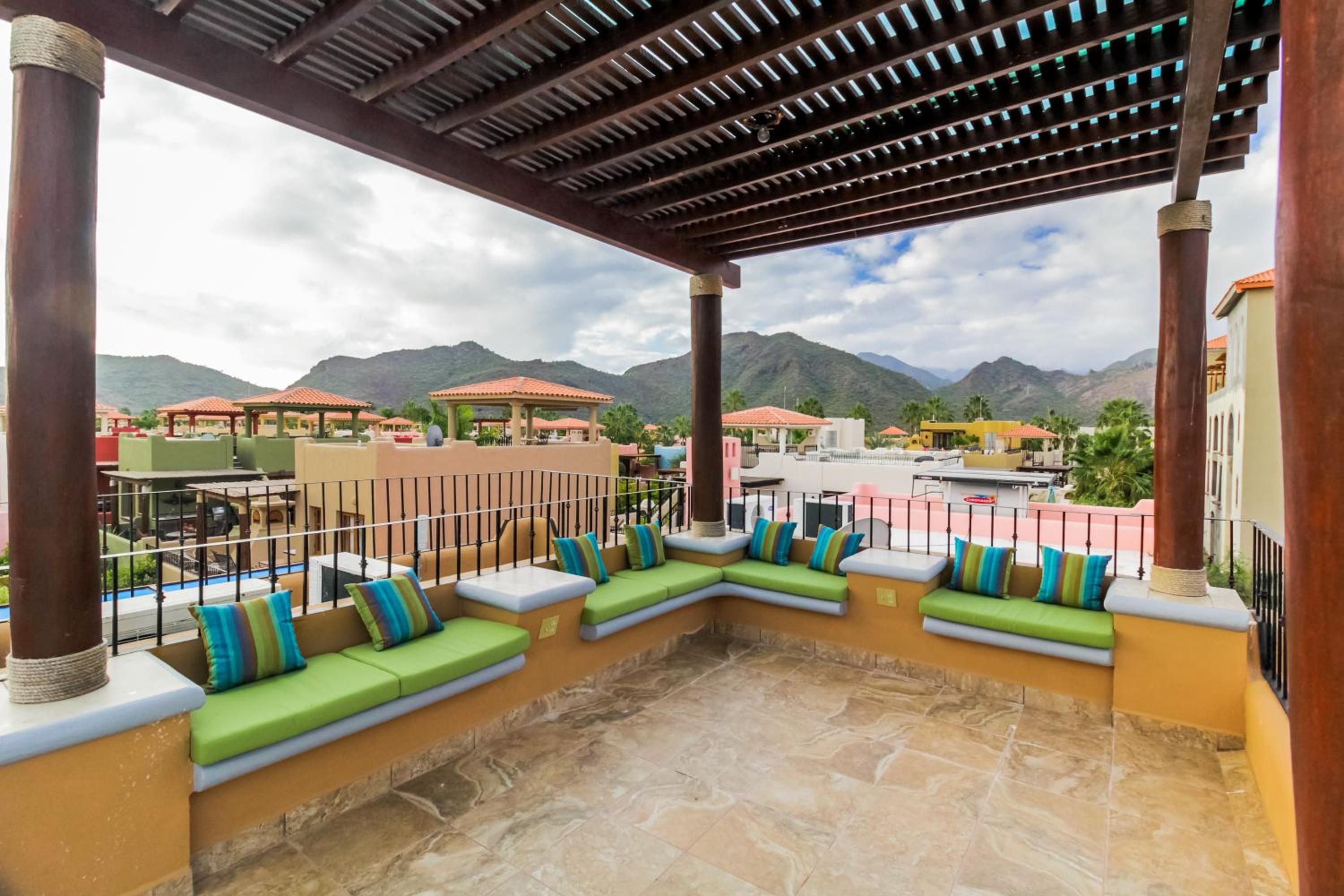Casa la Bodega 533 at Founders