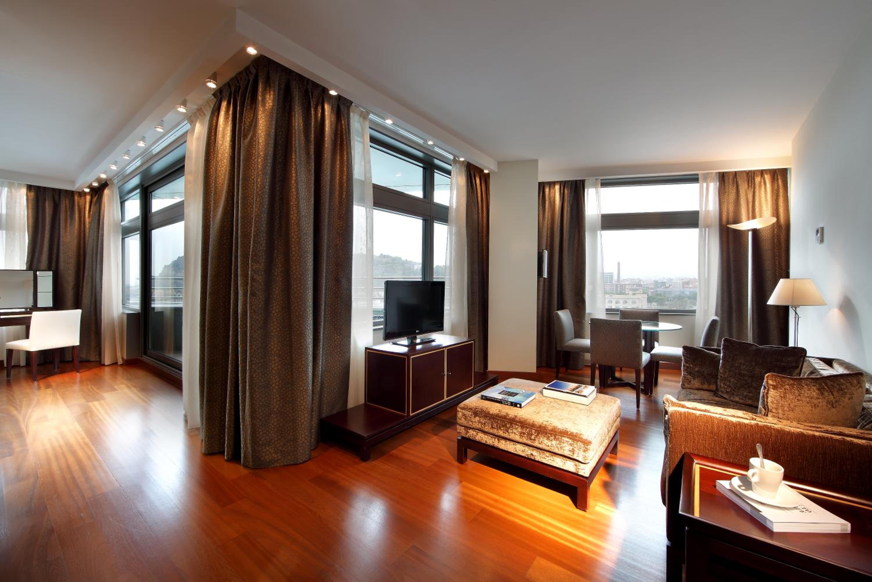 Eurostars Grand Marina 97