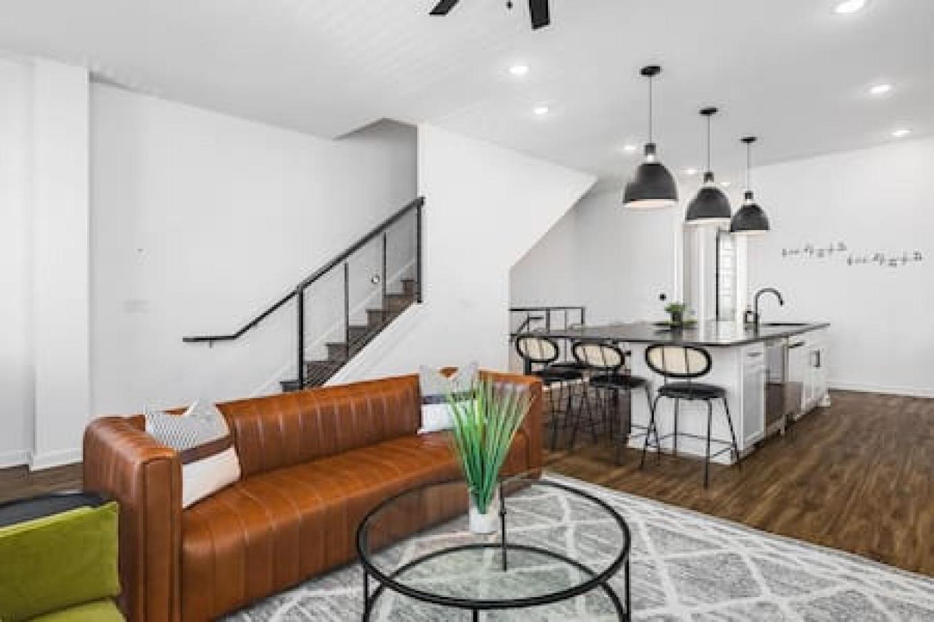 Modern Home with Large Patio plus Rooftop Deck and Garage view 4