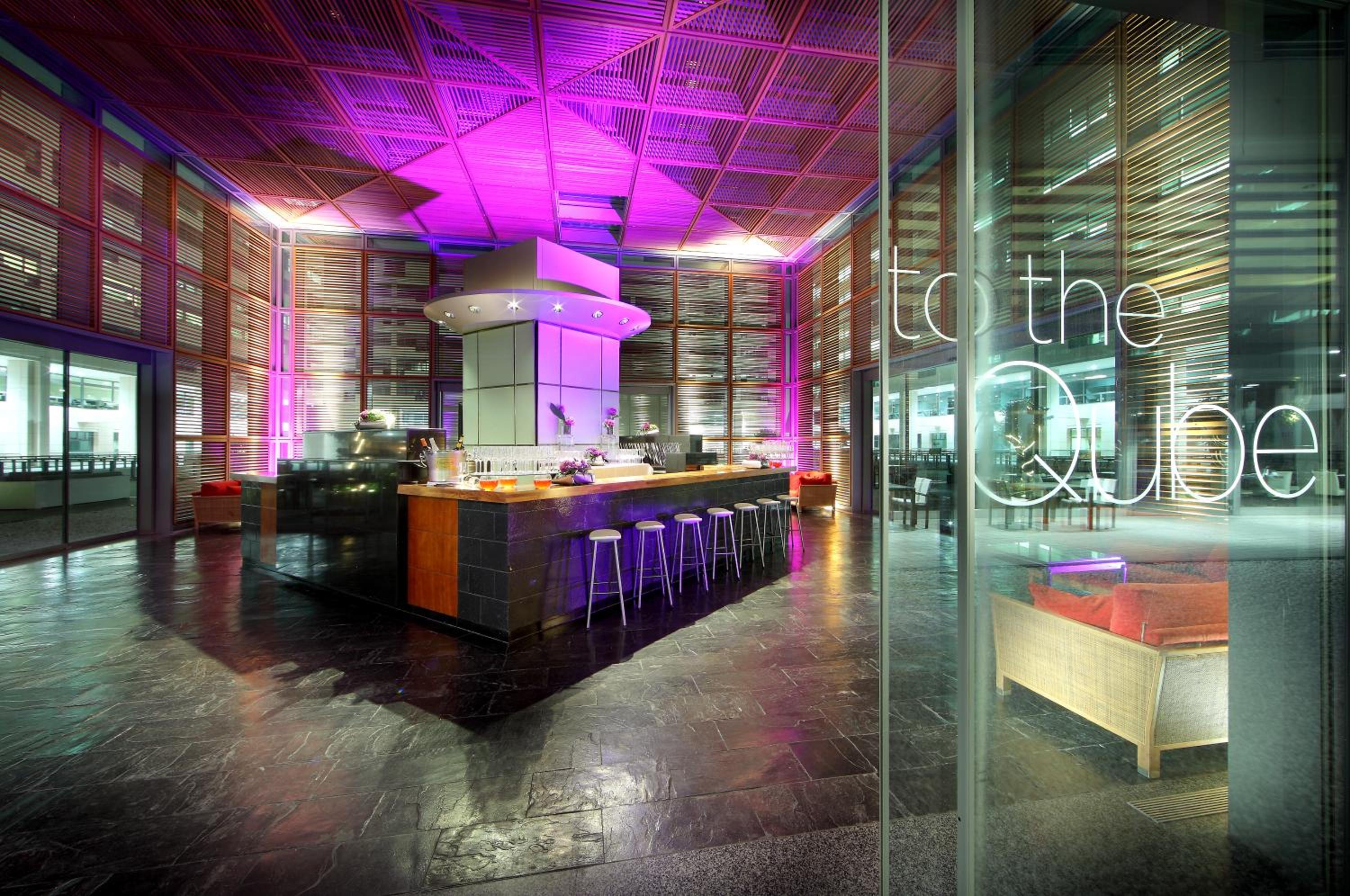 Eurostars Grand Marina 10
