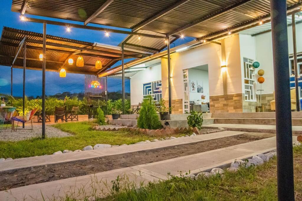 Cabaña Familiar/La jagua Huila/Piscina y BBQ