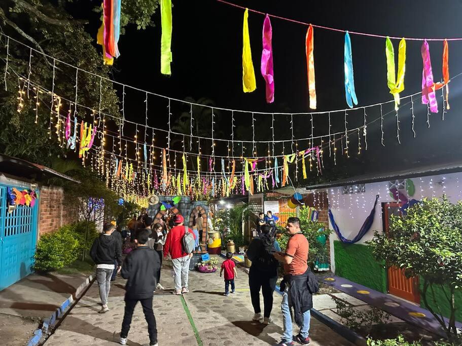 Cabaña Familiar/La jagua Huila/Piscina y BBQ