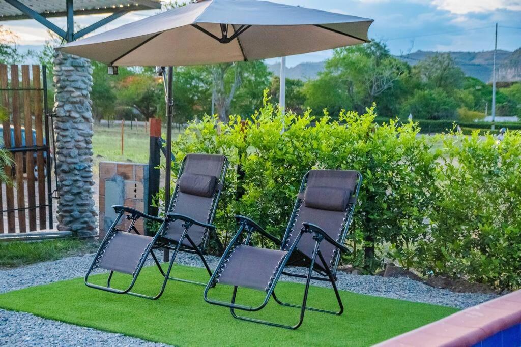 Cabaña Familiar/La jagua Huila/Piscina y BBQ