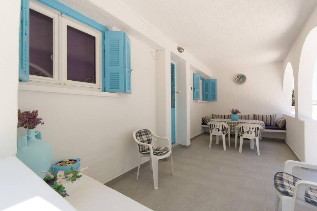 Wave Lullaby, Peaceful Beachfront Retreat in Paros view 4