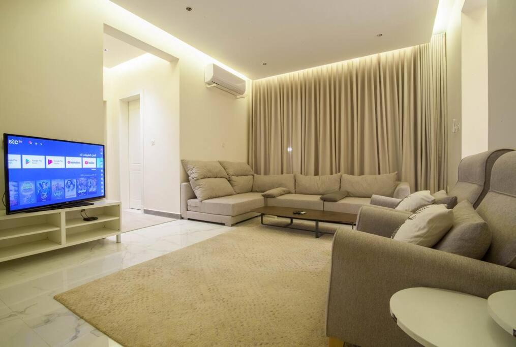 Darent Elegant and luxurious apartment Al Olaya