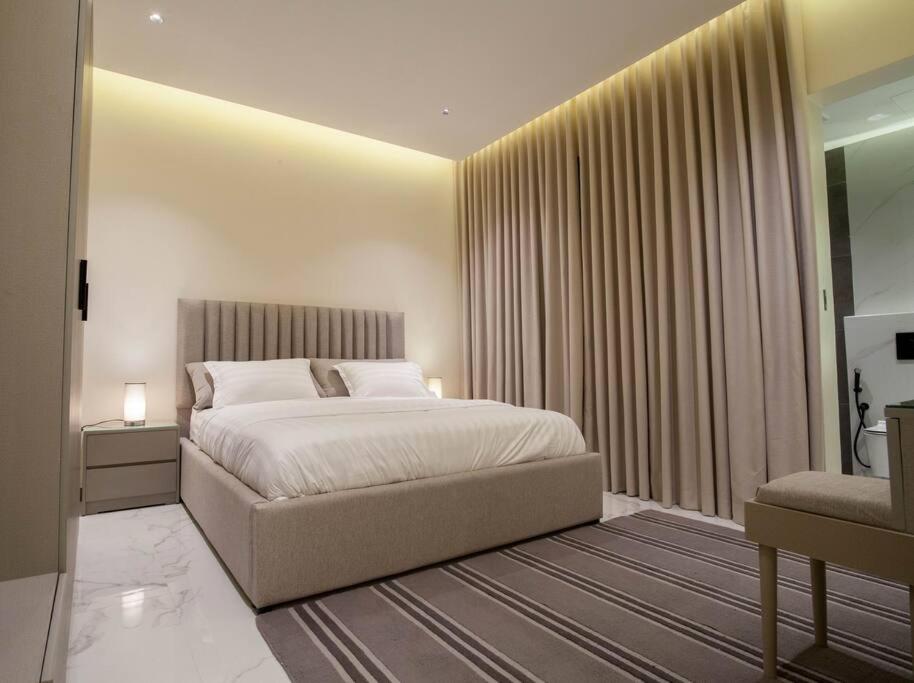 Darent Elegant and luxurious apartment Al Olaya