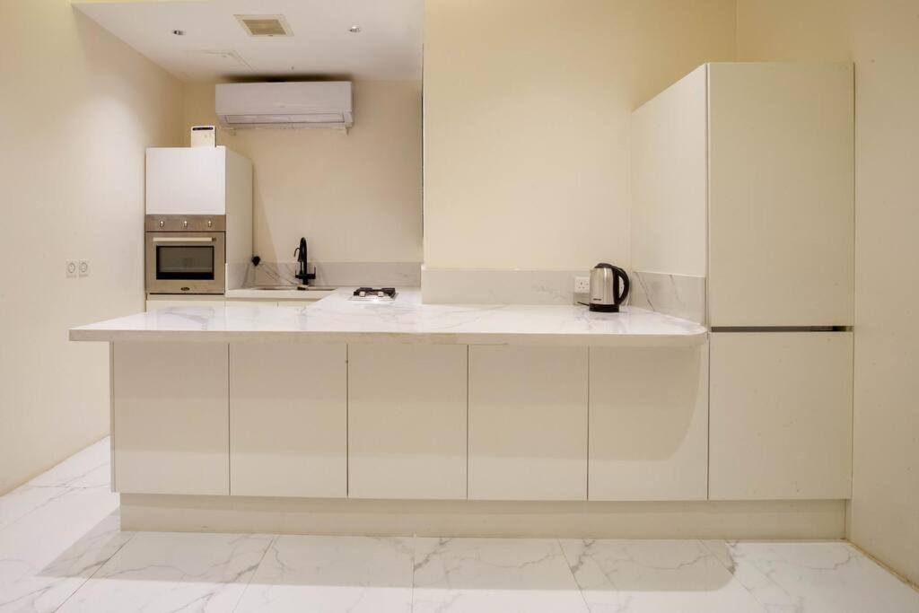 Darent Elegant and luxurious apartment Al Olaya