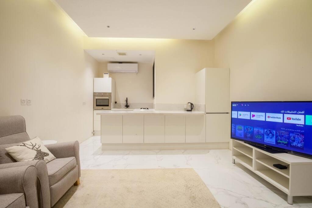 Darent Elegant and luxurious apartment Al Olaya