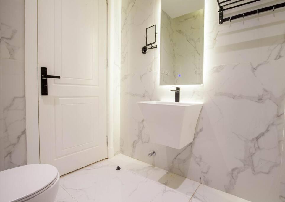 Darent Elegant and luxurious apartment Al Olaya
