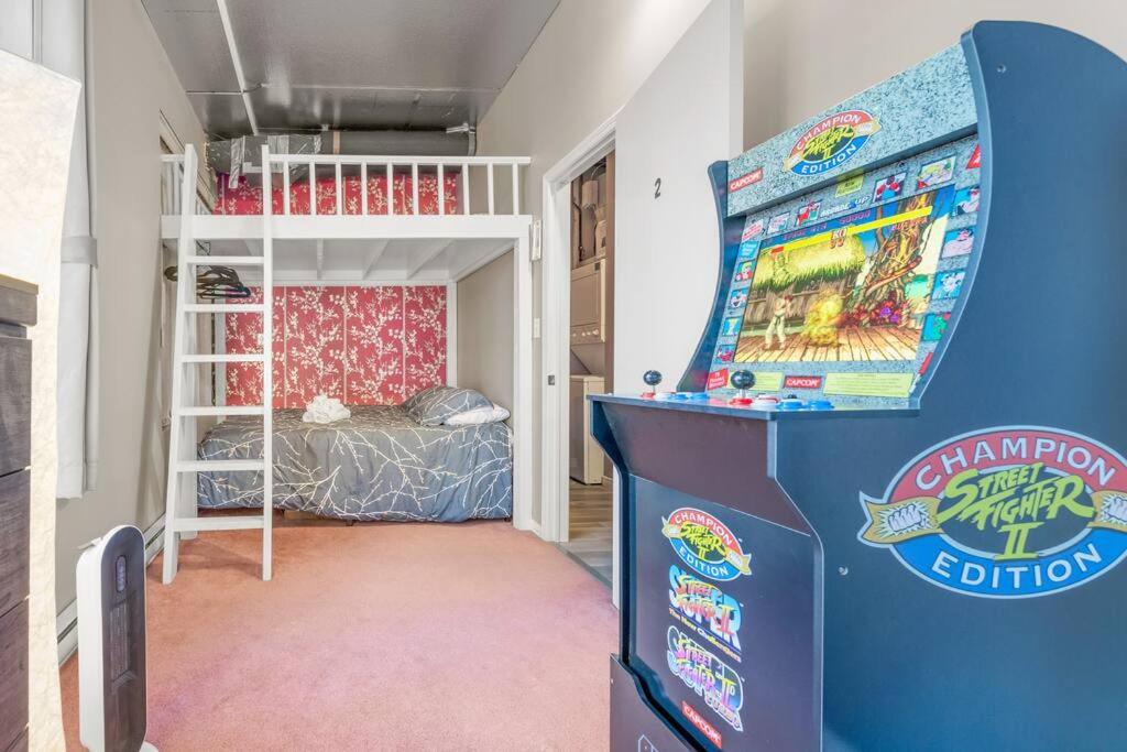 Chic 2-Bedroom Apt With Arcade
