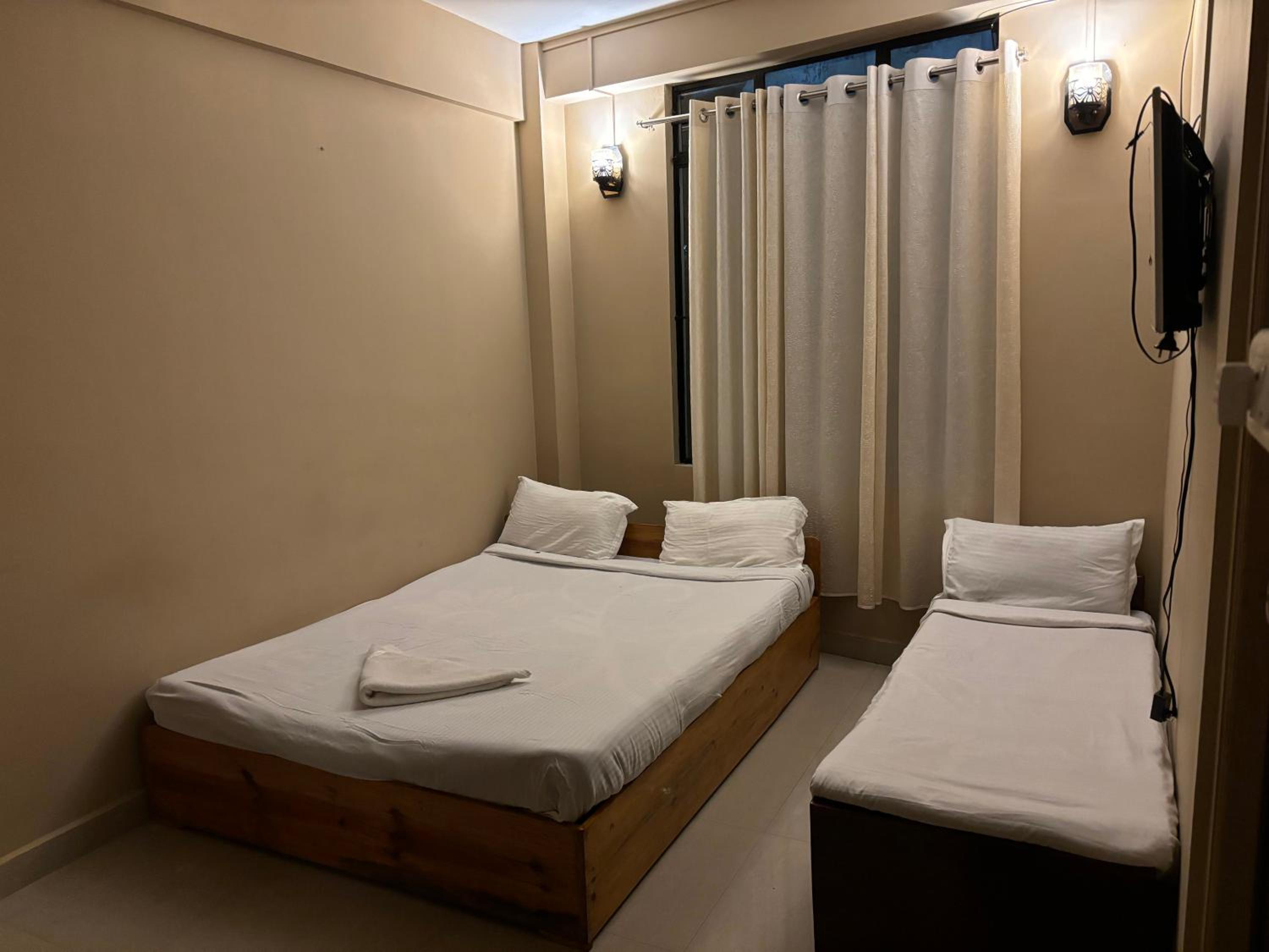 Samanbha Guest House