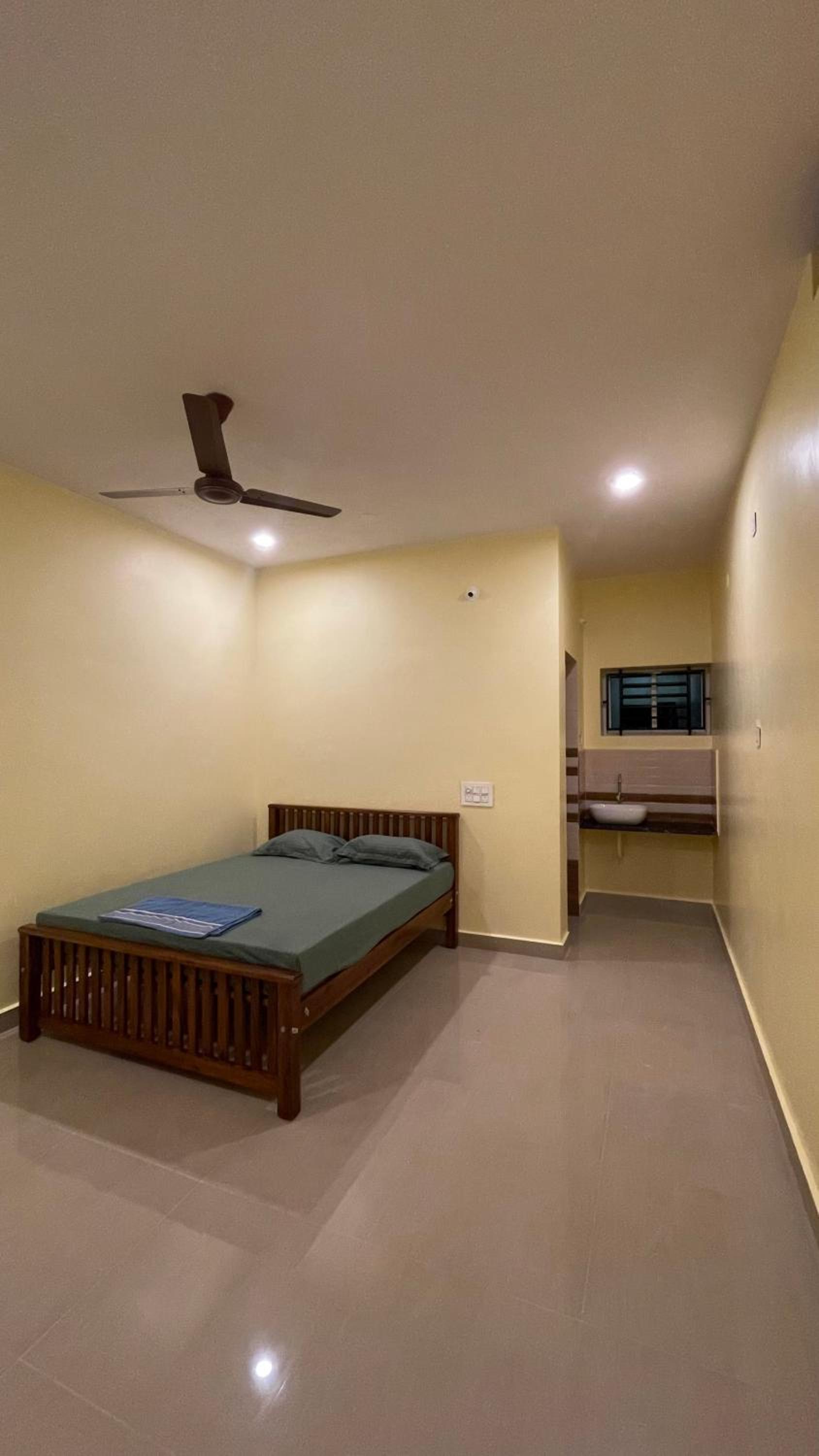 Maalem Abode GOKARNA
