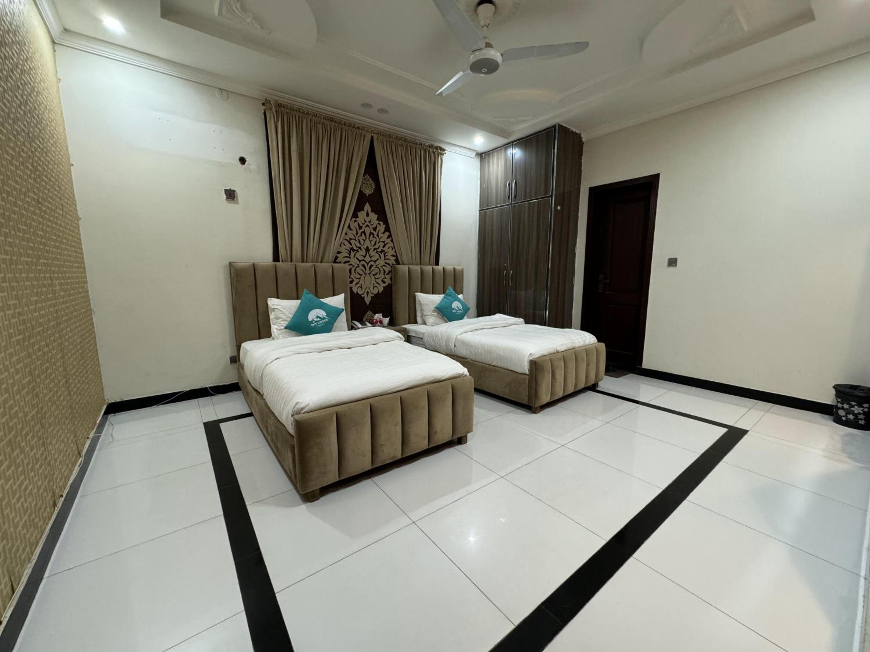 Photo 19