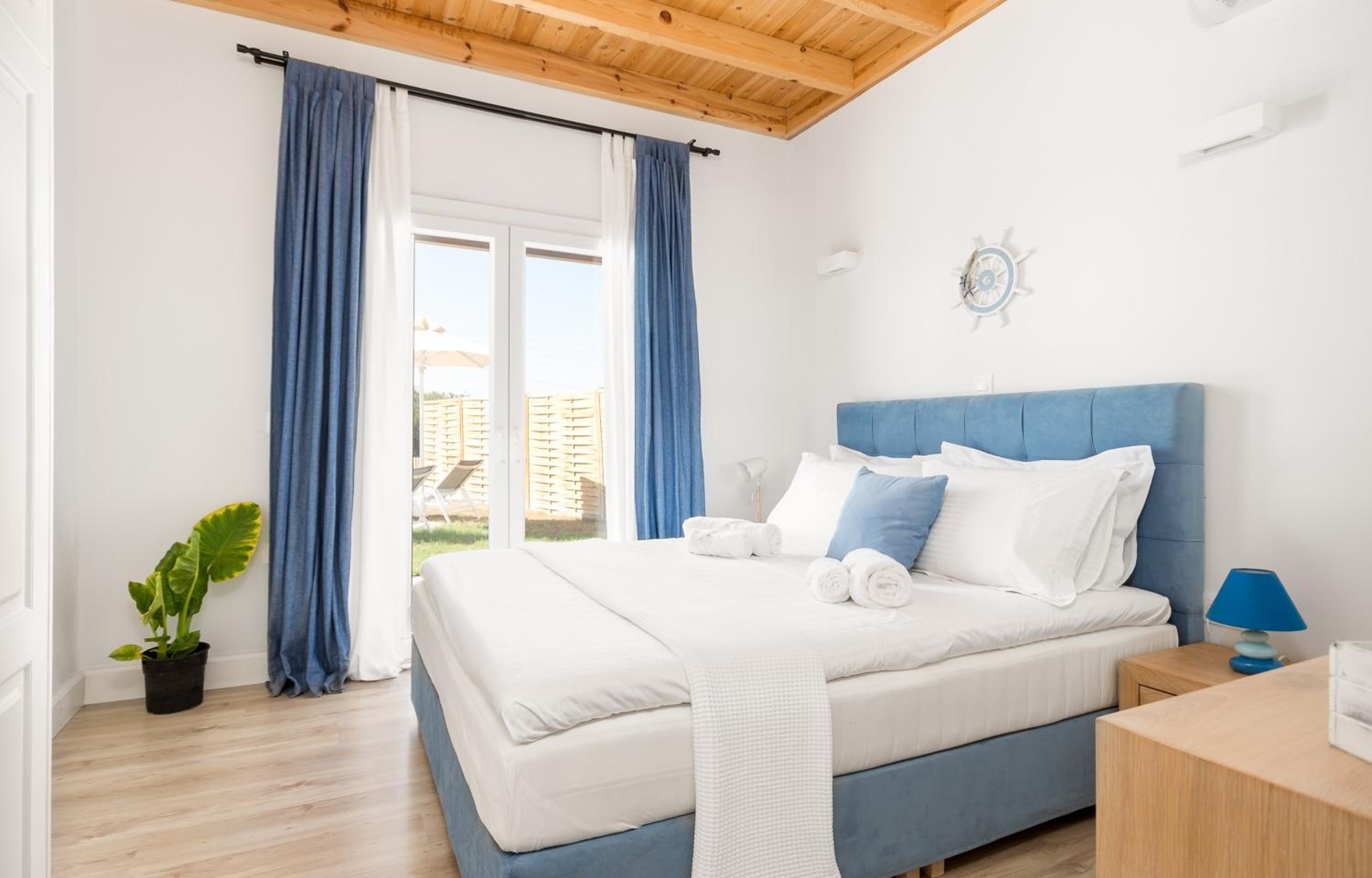 Reiki Villas Erikousa view 2