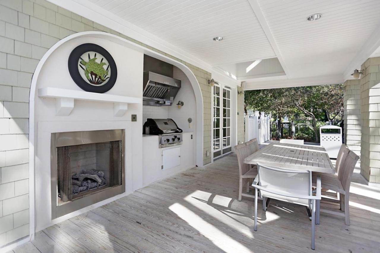 Southern Charm view 5