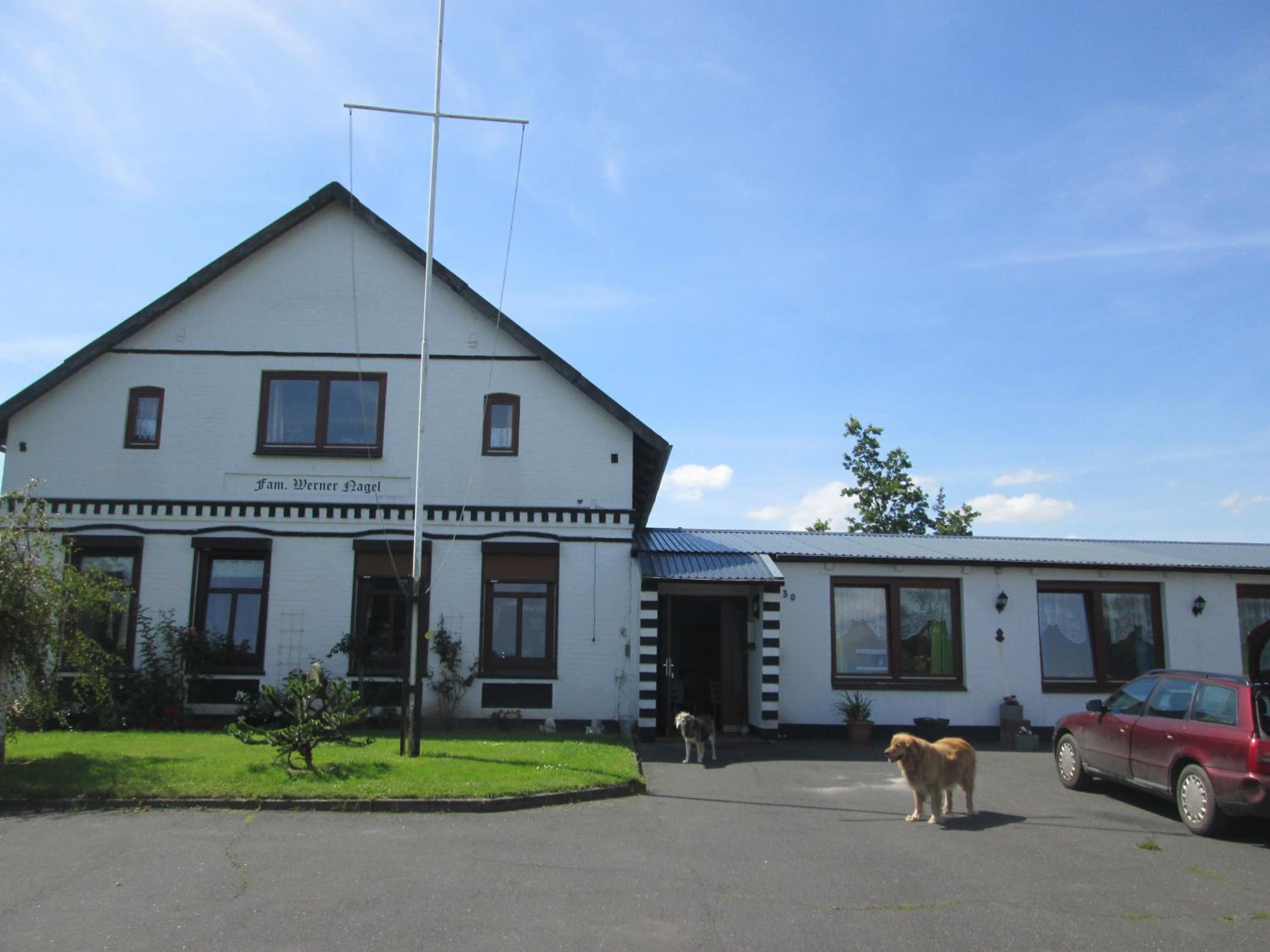 Photo 13
