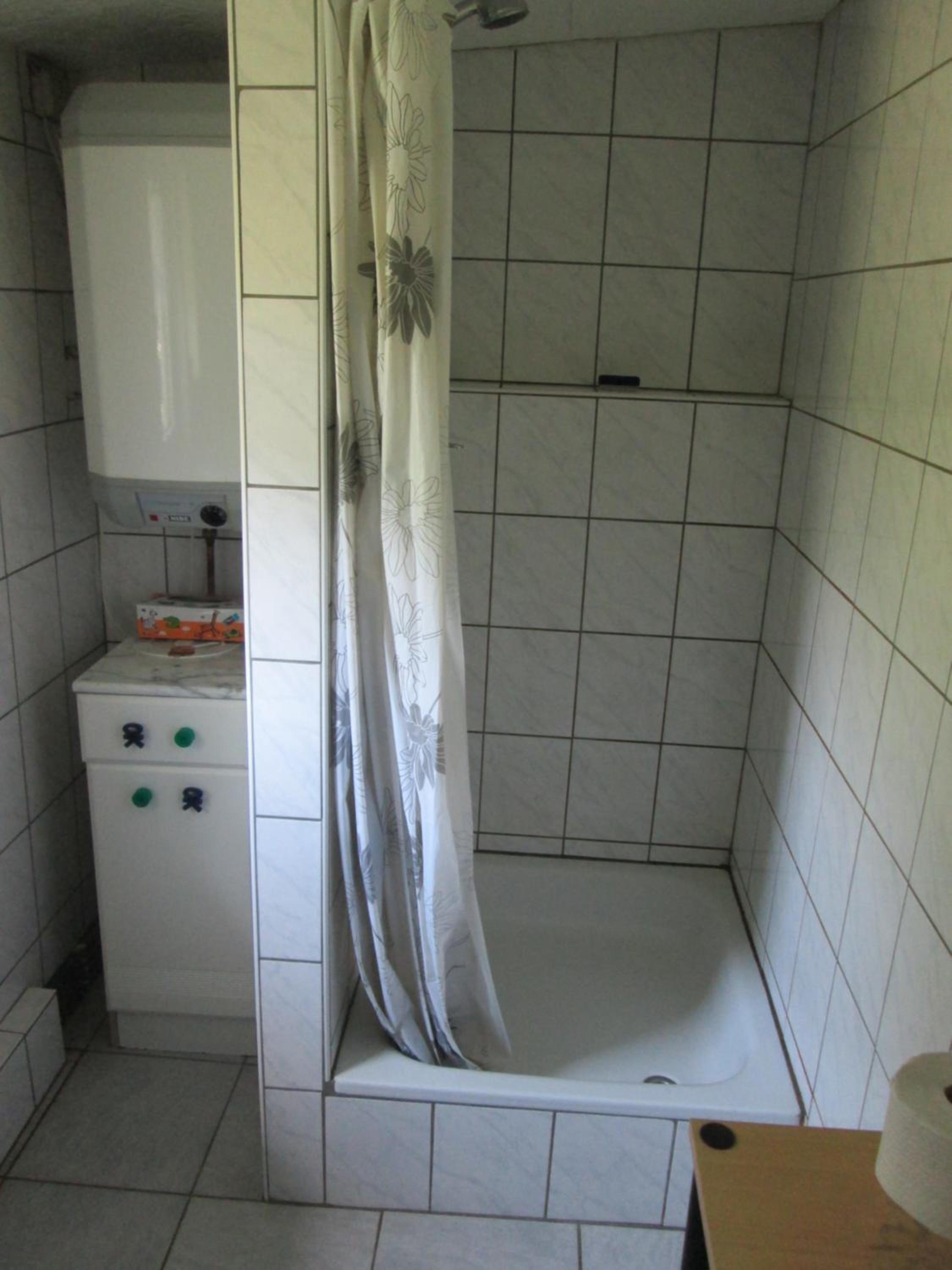 Photo 32