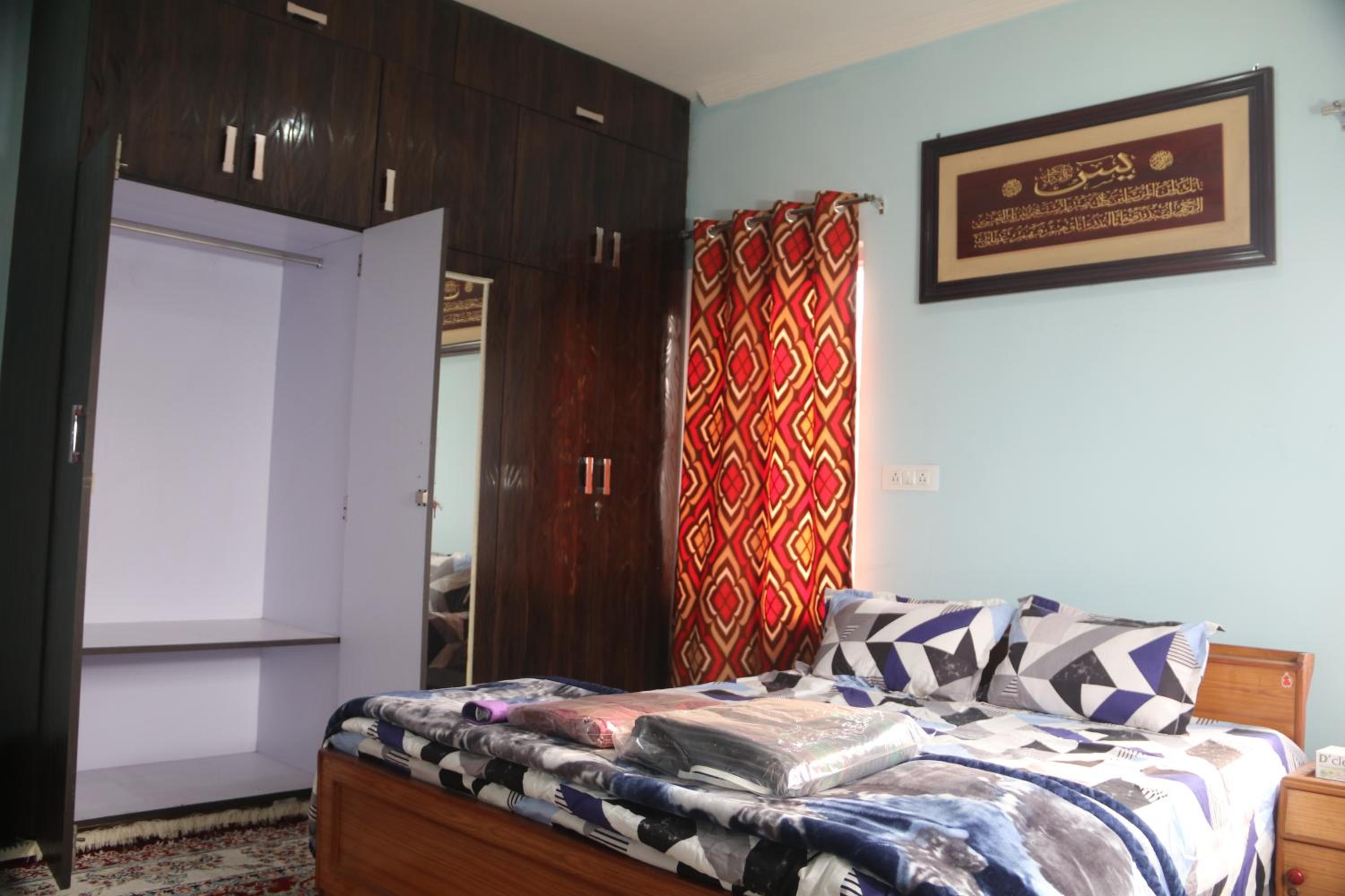 Baba BabaBah view 2