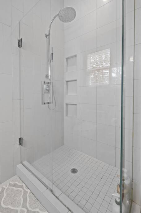 Peaceful, townhome in Hope Valley Farms