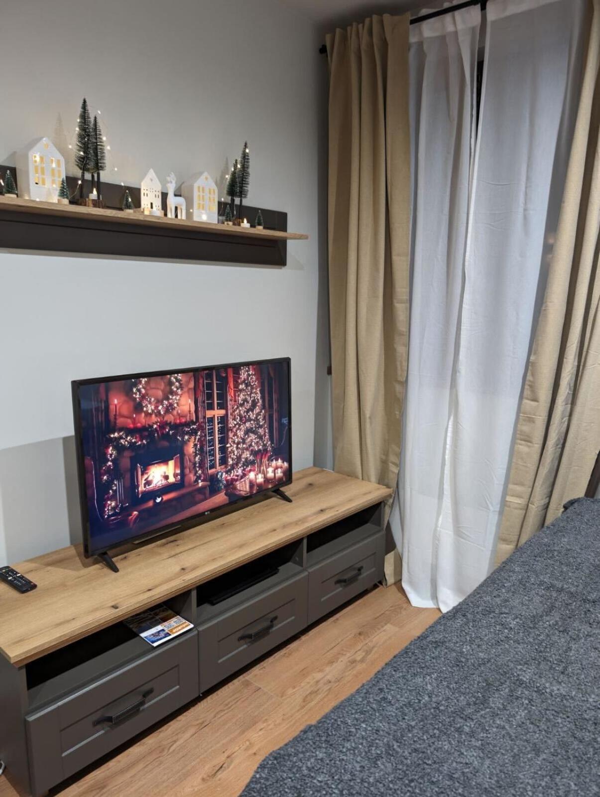 BratSki Apartman - 200m od gondole