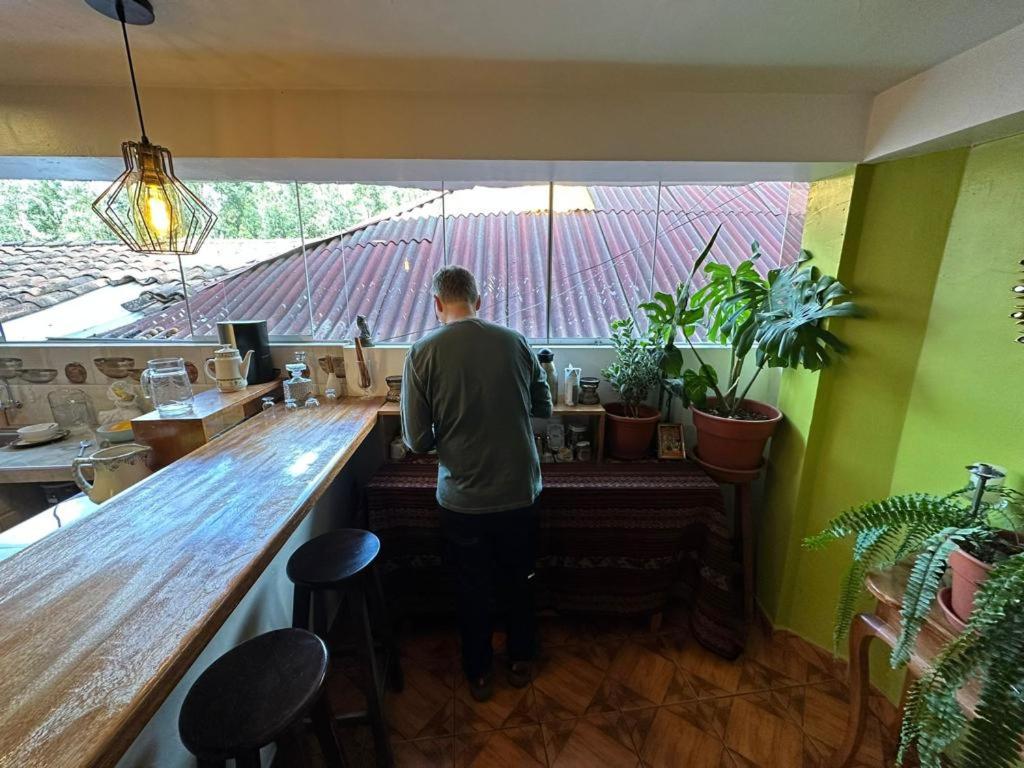 Parwa Guest House