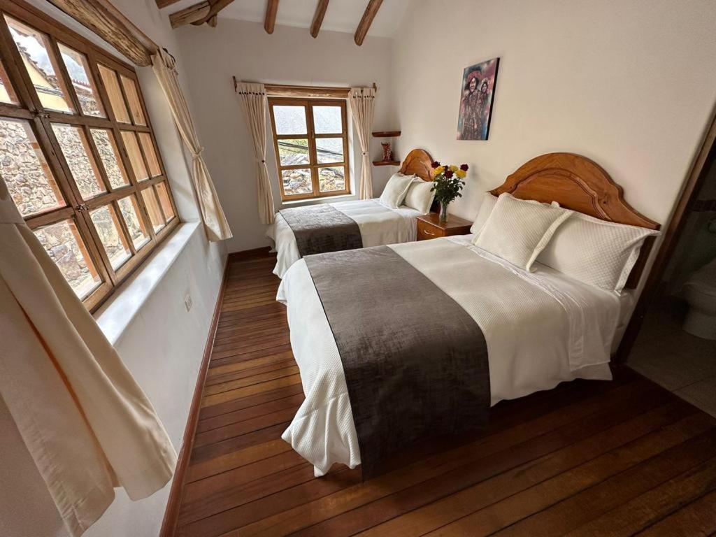 Parwa Guest House