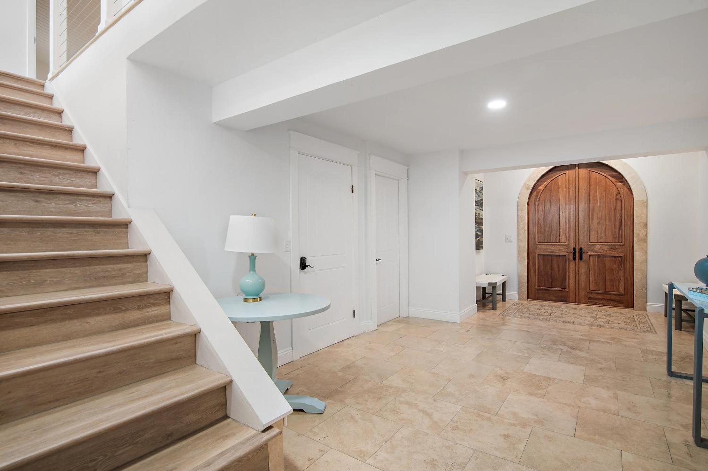 239 Pelican Circle view 3