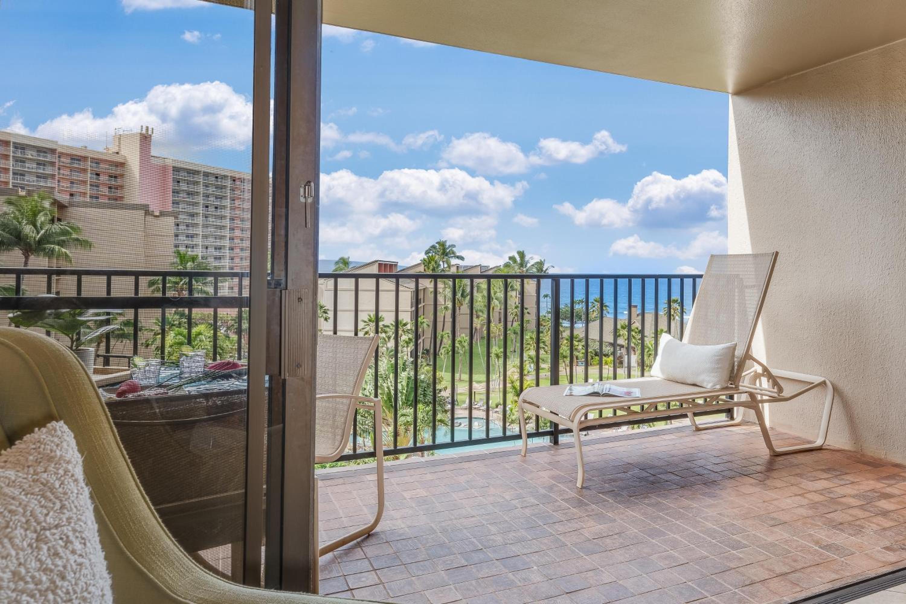 Kaanapali Shores 623 · KS 623 Spacious 2BD Condo Resort Living w view 4