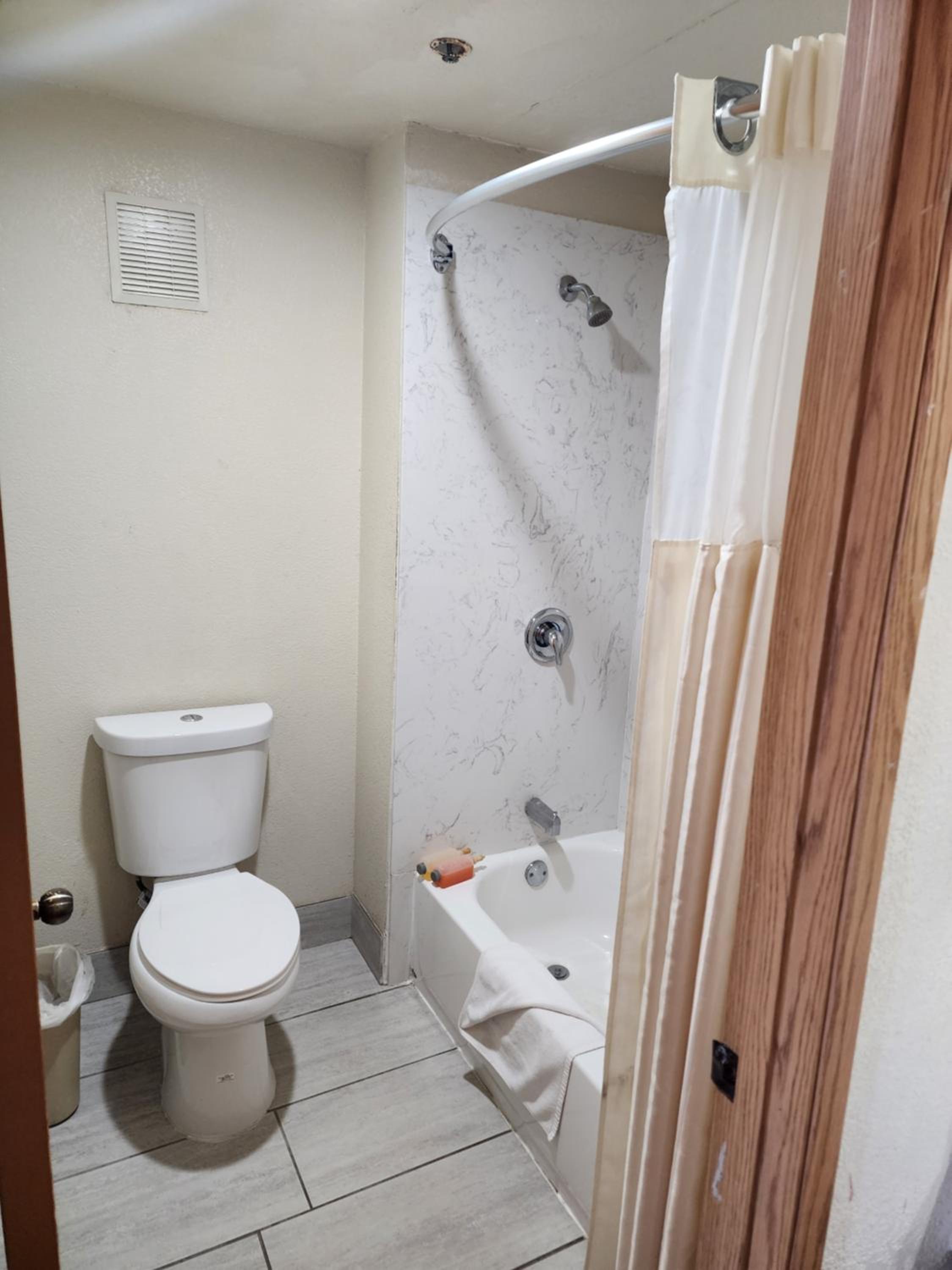 Budget Inn Corcoran Near Tulare CA 43
