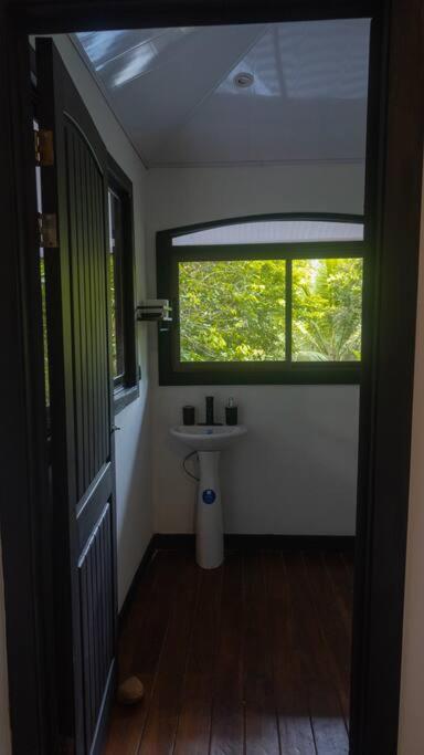 Hidden Treasure Cabin - Uvita Costa Rica