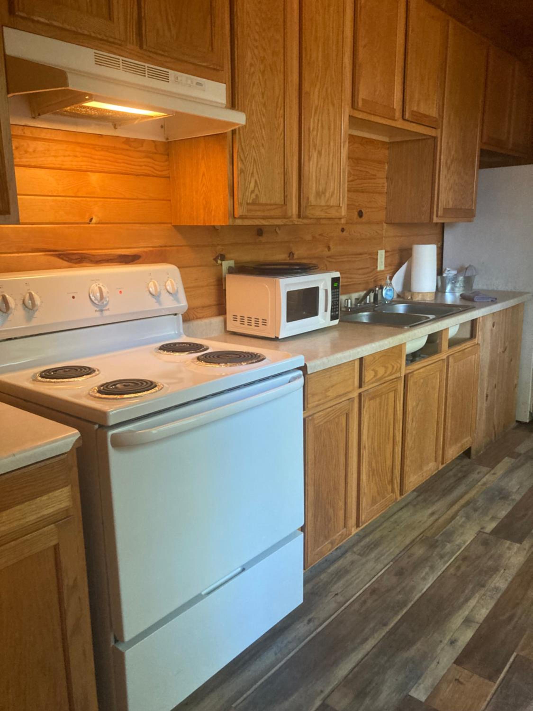 Triple Oaks Bunkhouse