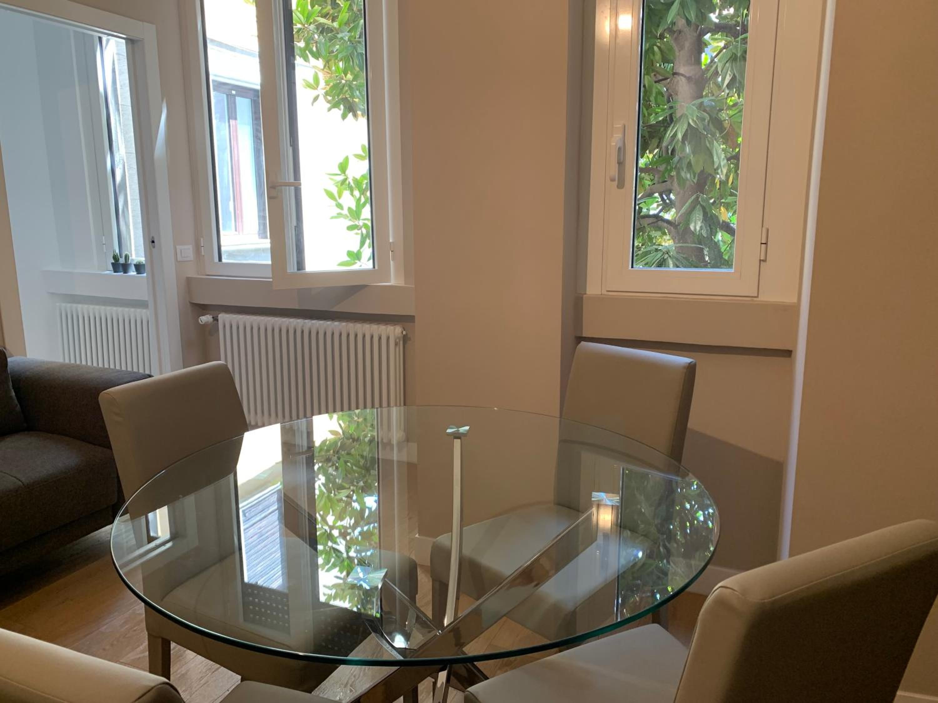 Porta Venezia New Luxury apt - wifi full equiped