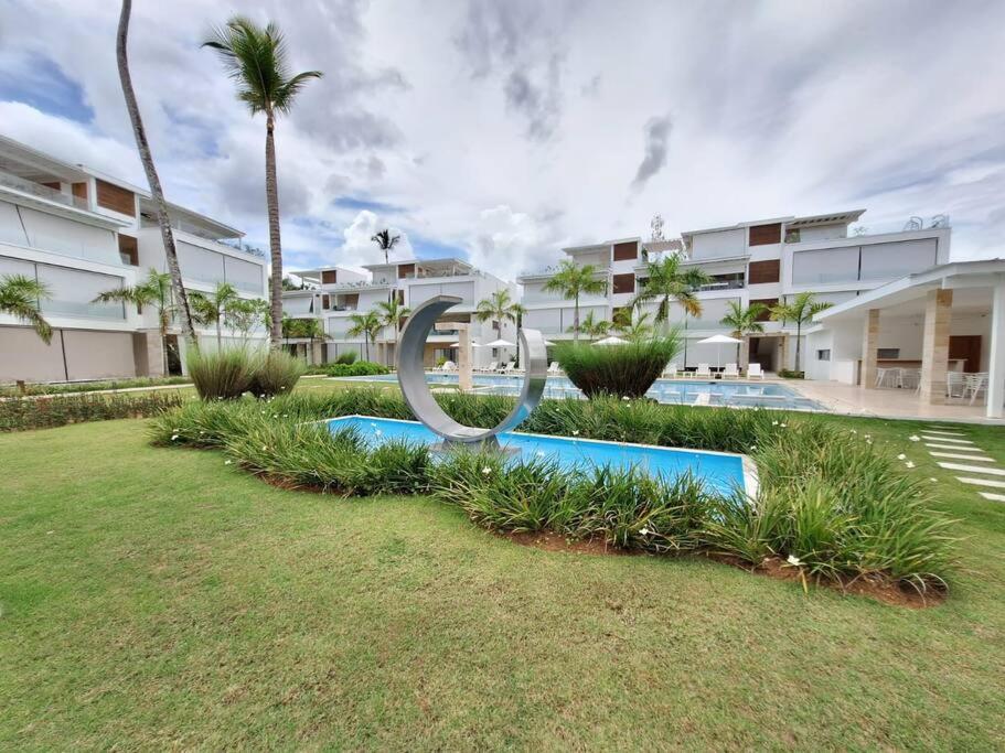 Seaside Getaway in Prime Location