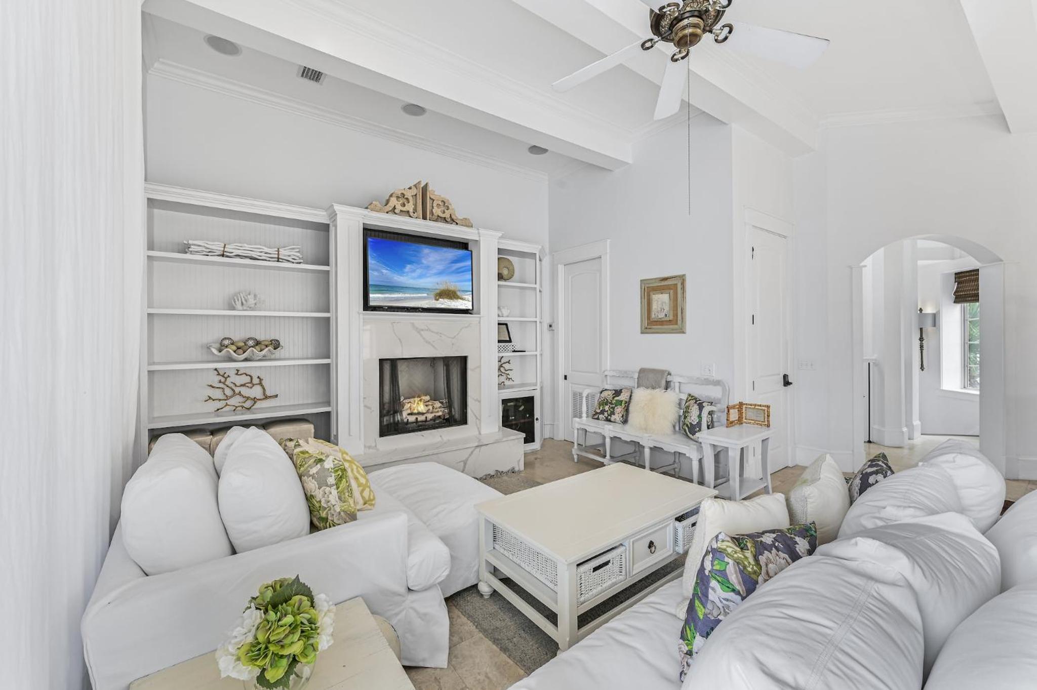 15 Mathis Cove