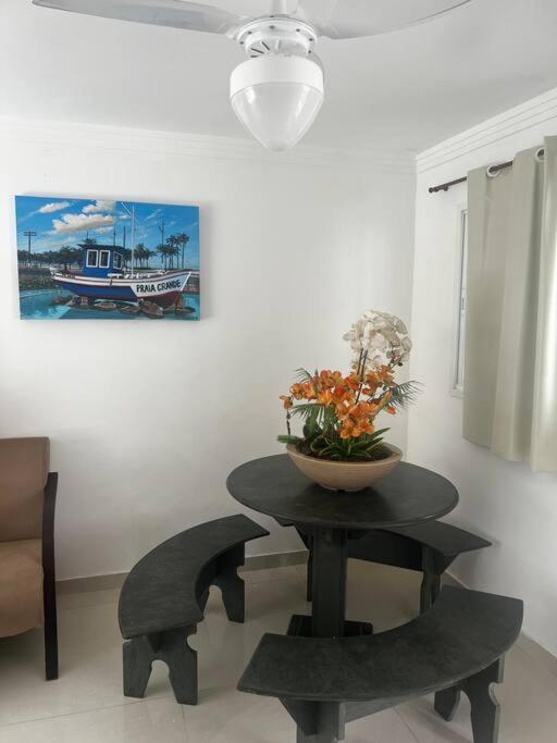 Casa frente pro mar em Praia Grande