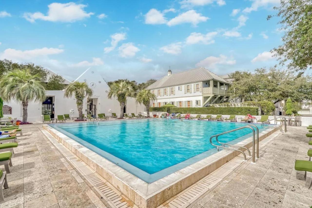 34 S Briland Lane Carriage House view 4