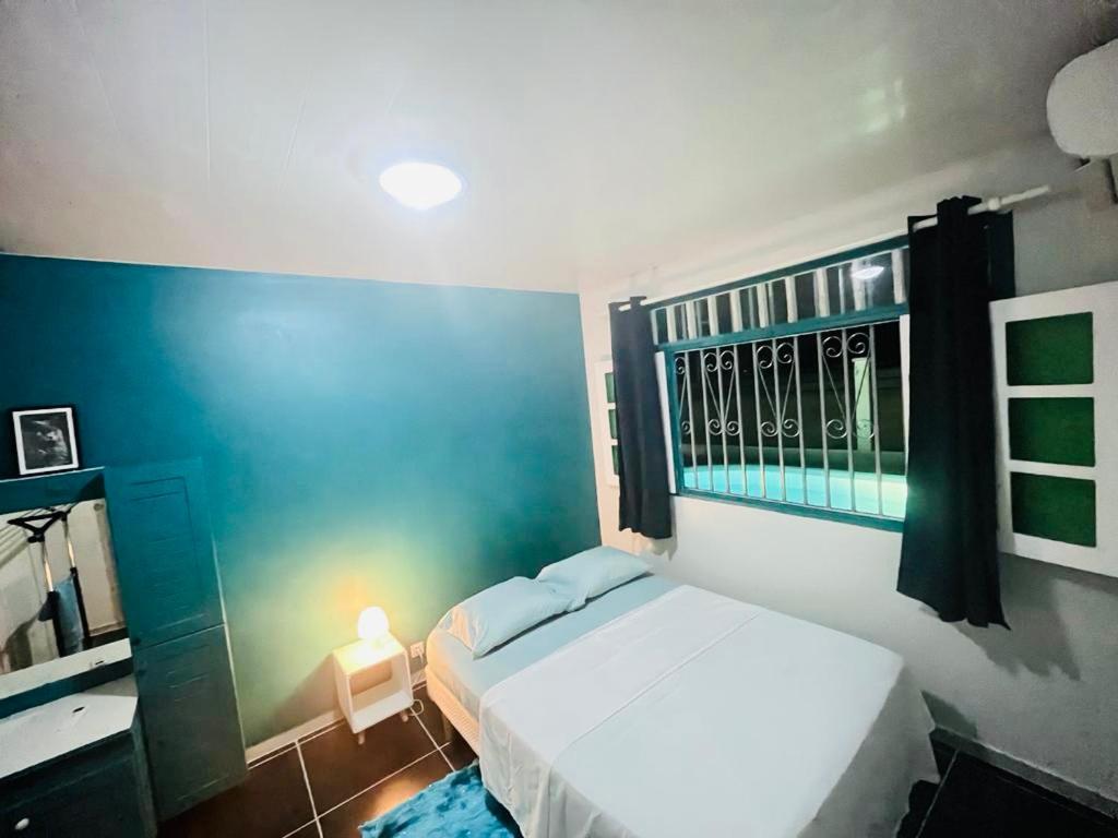 Sermie T2 climatisé avec piscine view 5